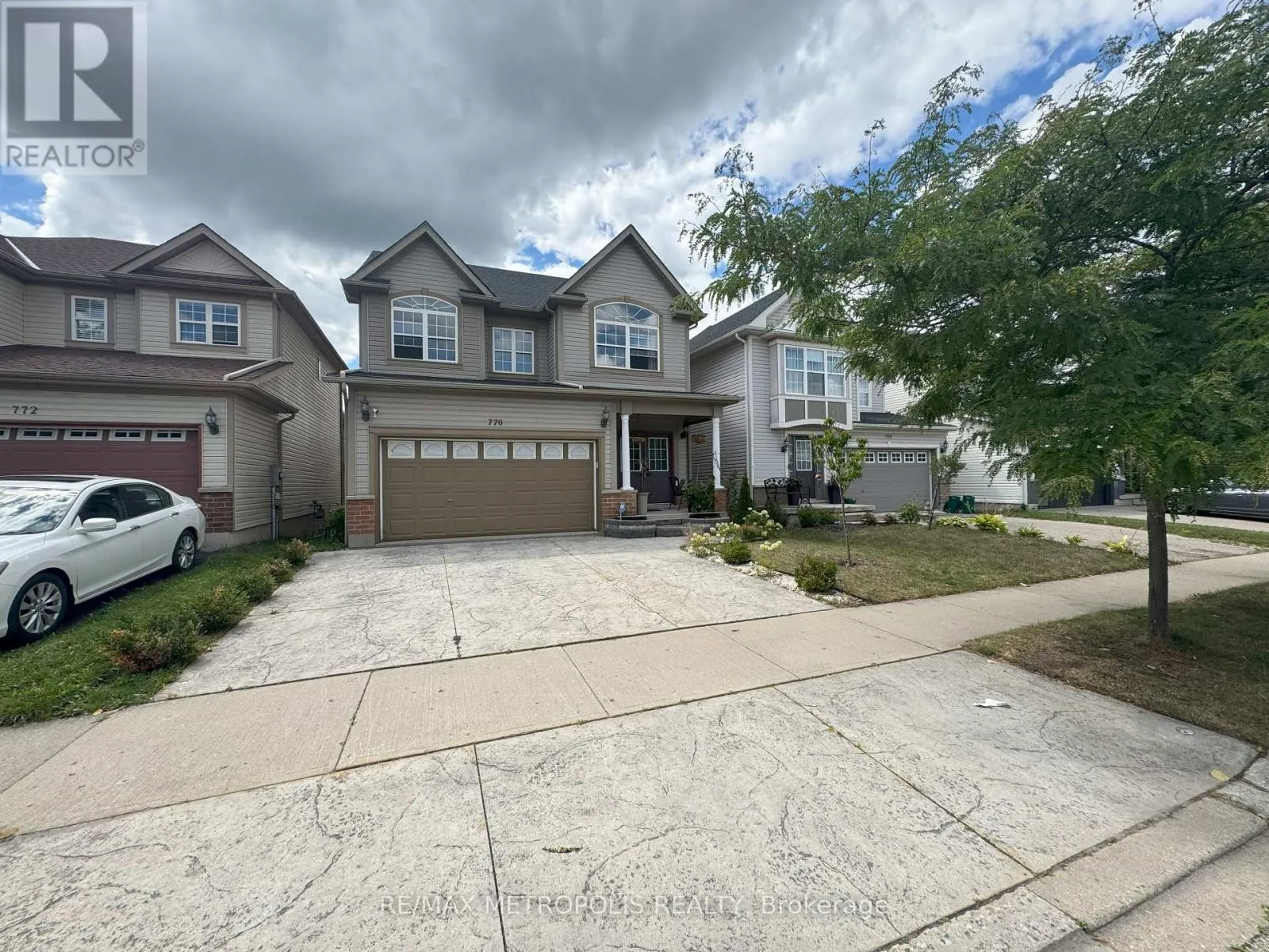 House for rent: Room 1 - 770 Brandenburg Boulevard, Waterloo, Ontario N2T 2X1