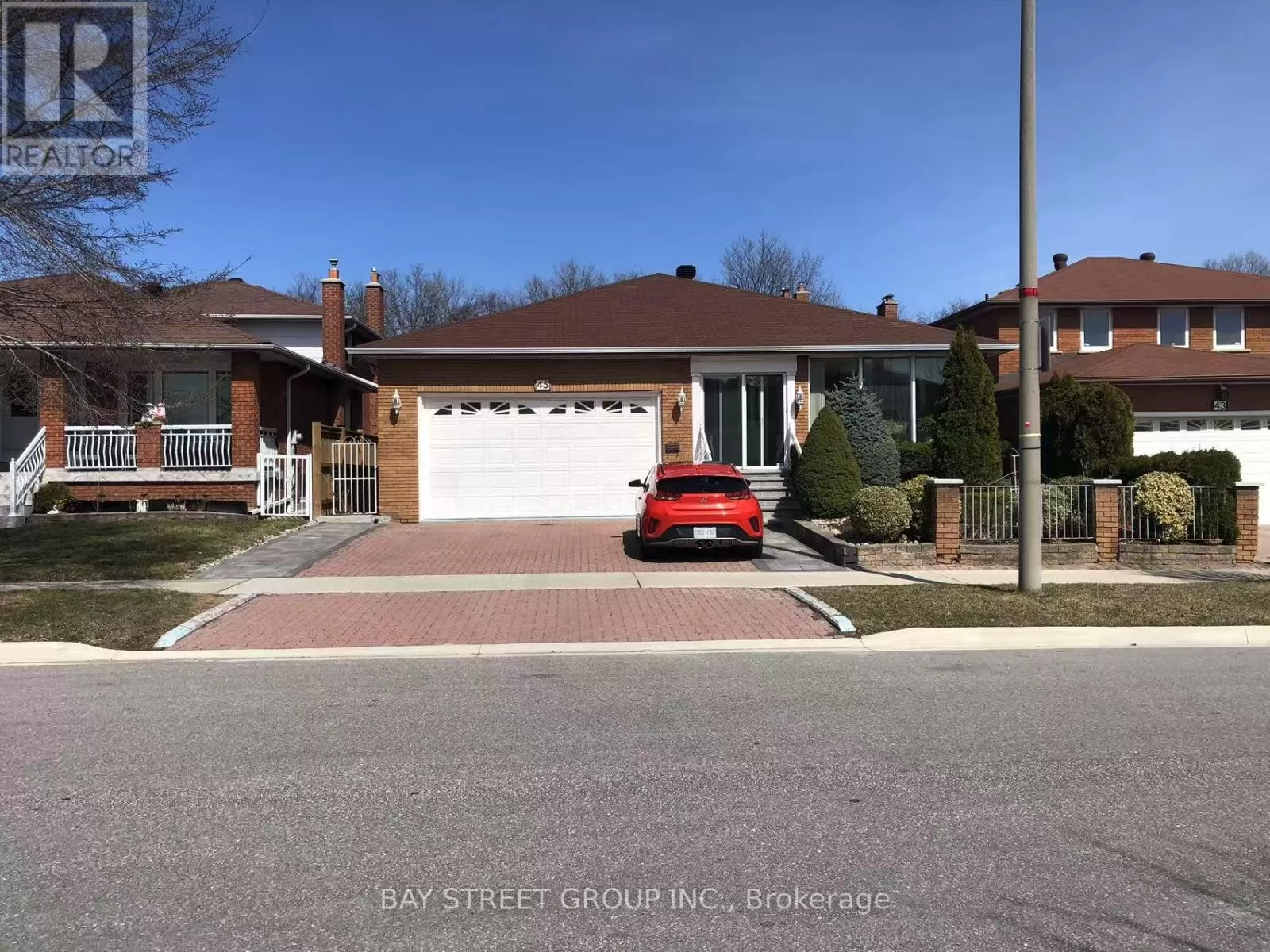 House for rent: Room2 - 45 Pineway Boulevard, Toronto, Ontario M2H 1A5