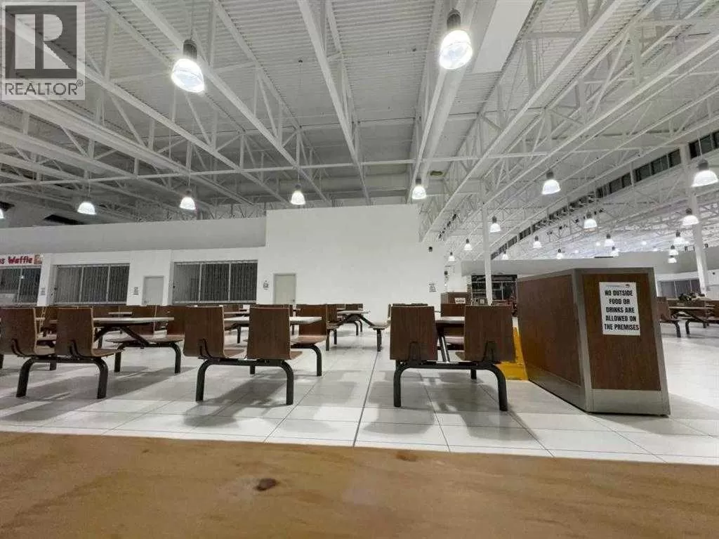 Retail for rent: S07, 260300 Writing Creek Crescent, Balzac, Alberta T4A 0X8