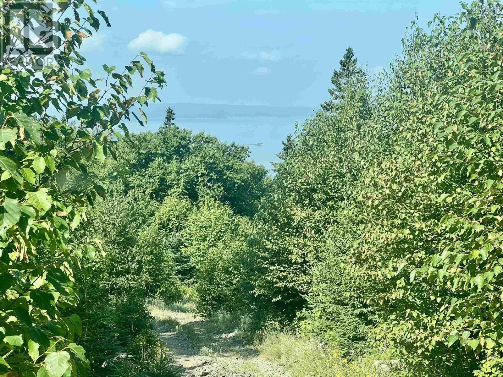 Settlers Bluff, St. Georges Channel, Nova Scotia B0E 3K0