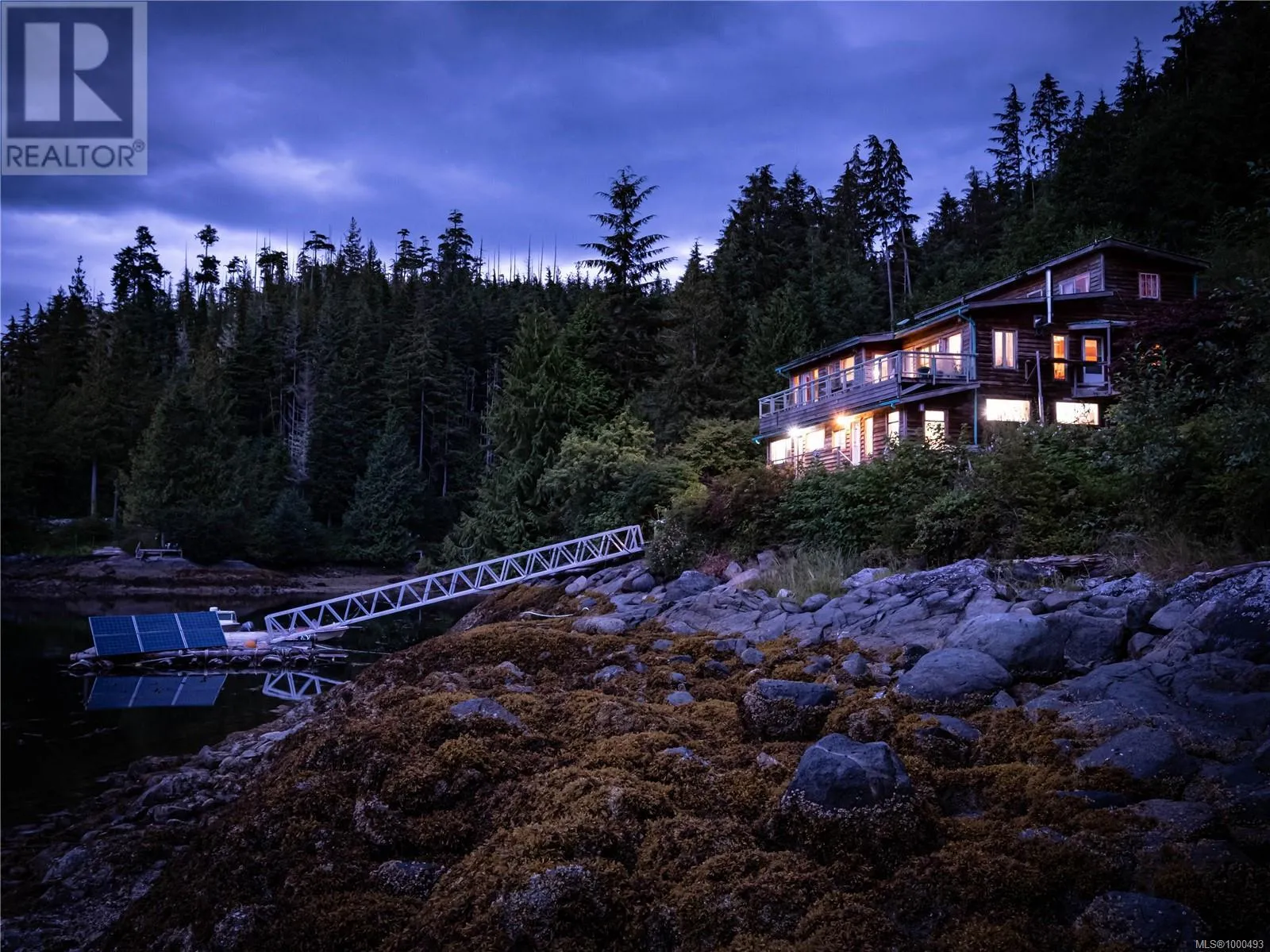 House for rent: Sl5 Echo Bay, See Remarks, British Columbia V0P 1S0