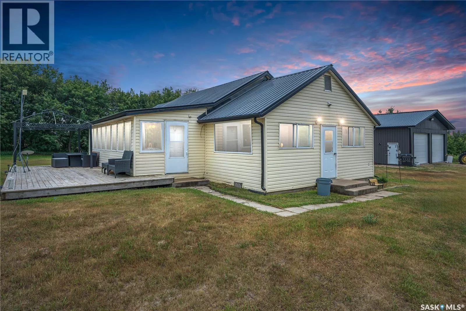 House for rent: Smith Honoroski Acreage, Leask Rm No. 464, Saskatchewan S0J 2E0