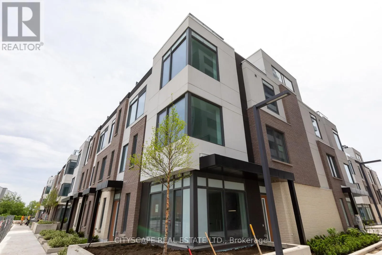 Row / Townhouse for rent: Th 01 - 1010 Portage Parkway, Vaughan, Ontario L4K 0K3