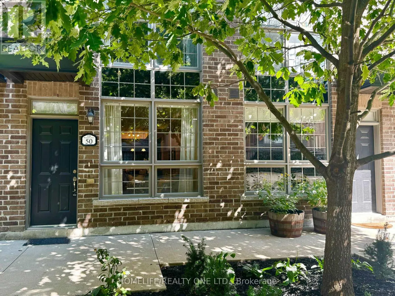 Row / Townhouse for rent: Th 50 - 220 Brandon Avenue, Toronto, Ontario M6H 0C5