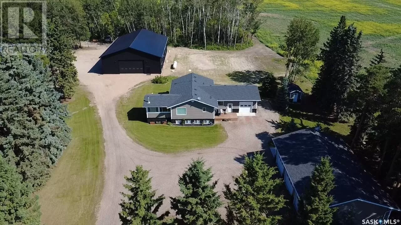 House for rent: Tluchak Acreage, Willow Creek Rm No. 458, Saskatchewan S0E 0W0
