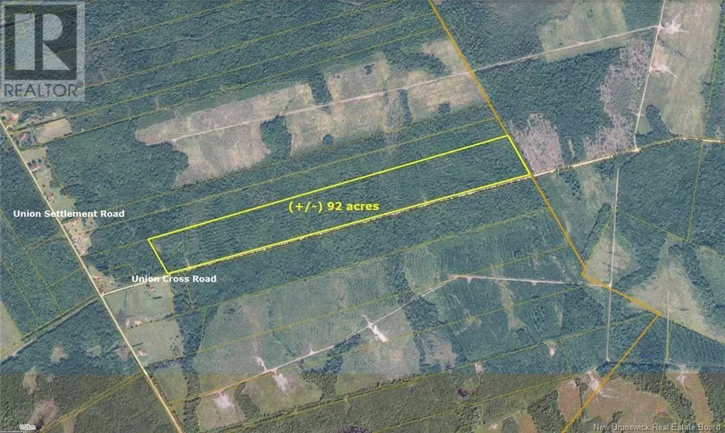 Recreational for rent: Union Cross Road, Union Settlement, New Brunswick E4C 2K1