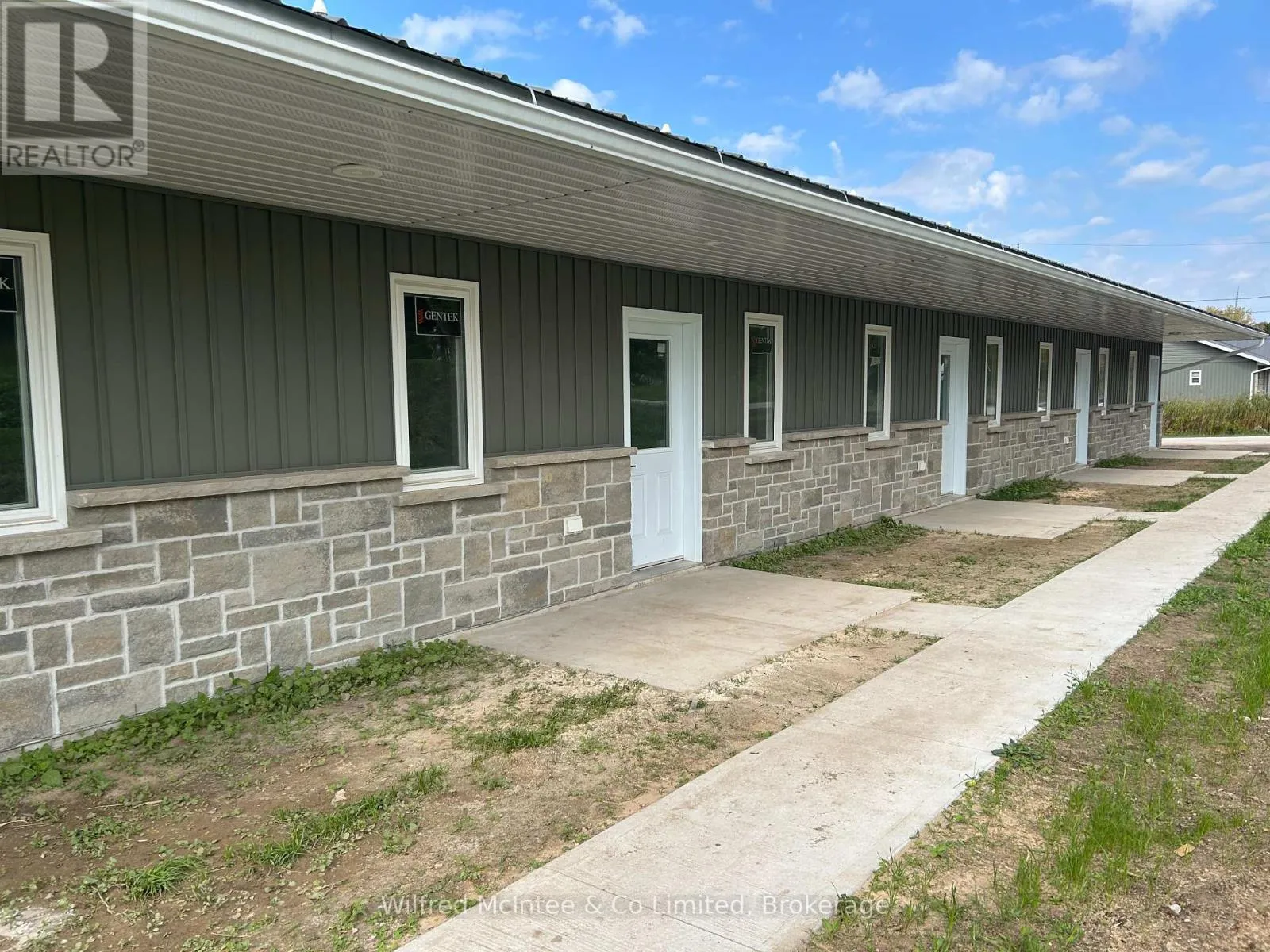 Row / Townhouse for rent: Unit 1 - 187 Balaklava Street, Arran-Elderslie, Ontario N0G 2N0
