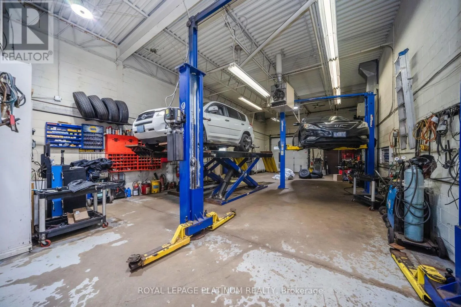 Unit 10 - 85 Rosedale Avenue W, Brampton, Ontario L6X 4H5