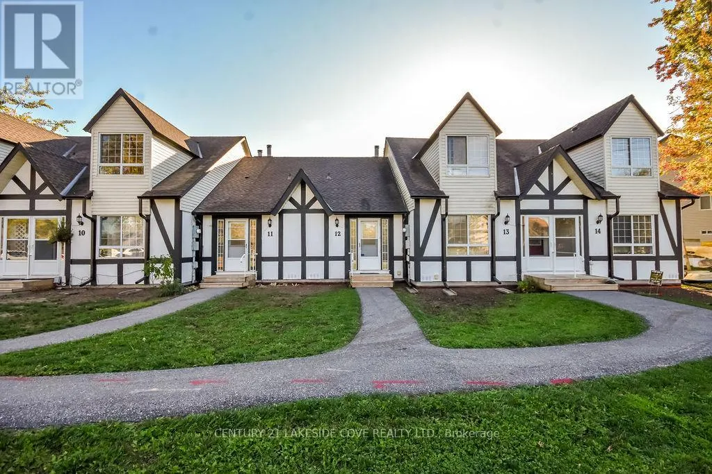 Row / Townhouse for rent: Unit 12 - 81 Laguna Parkway N, Ramara, Ontario L0K 1B0