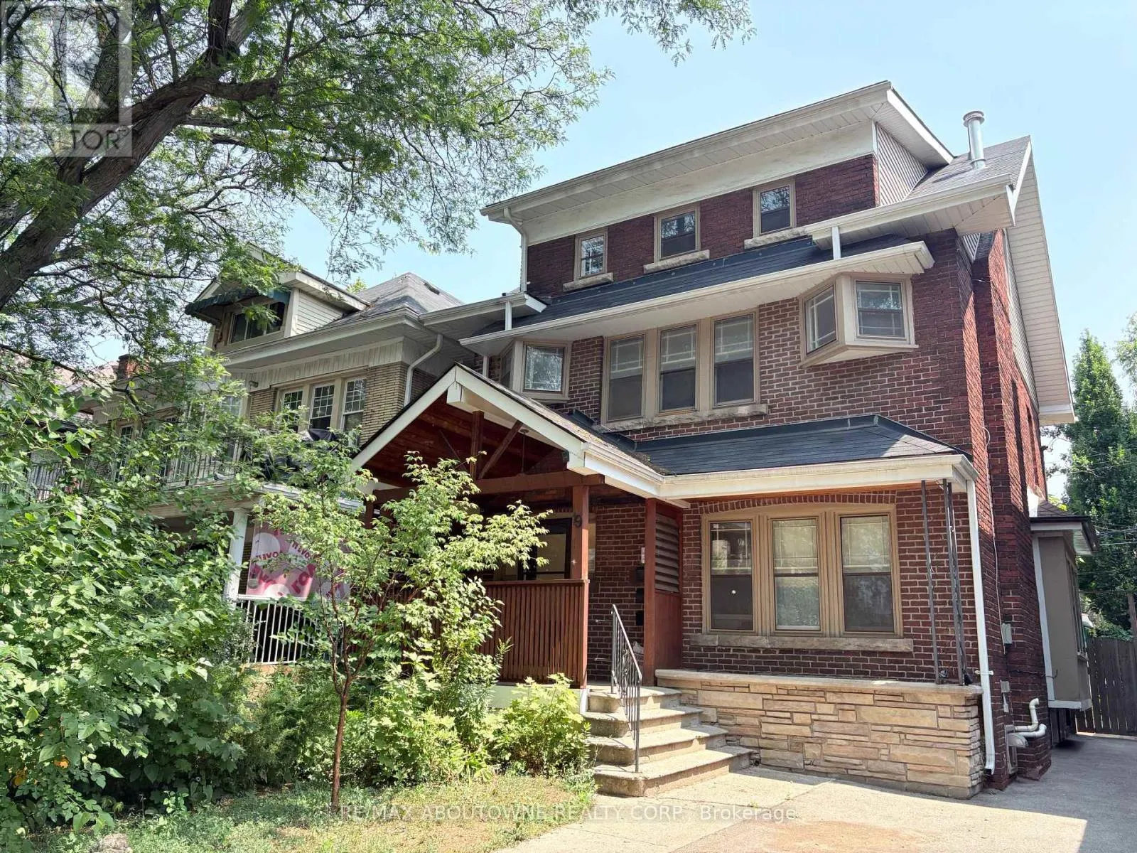 Triplex for rent: Unit 2 - 19 Proctor Boulevard, Hamilton, Ontario L8M 2M2