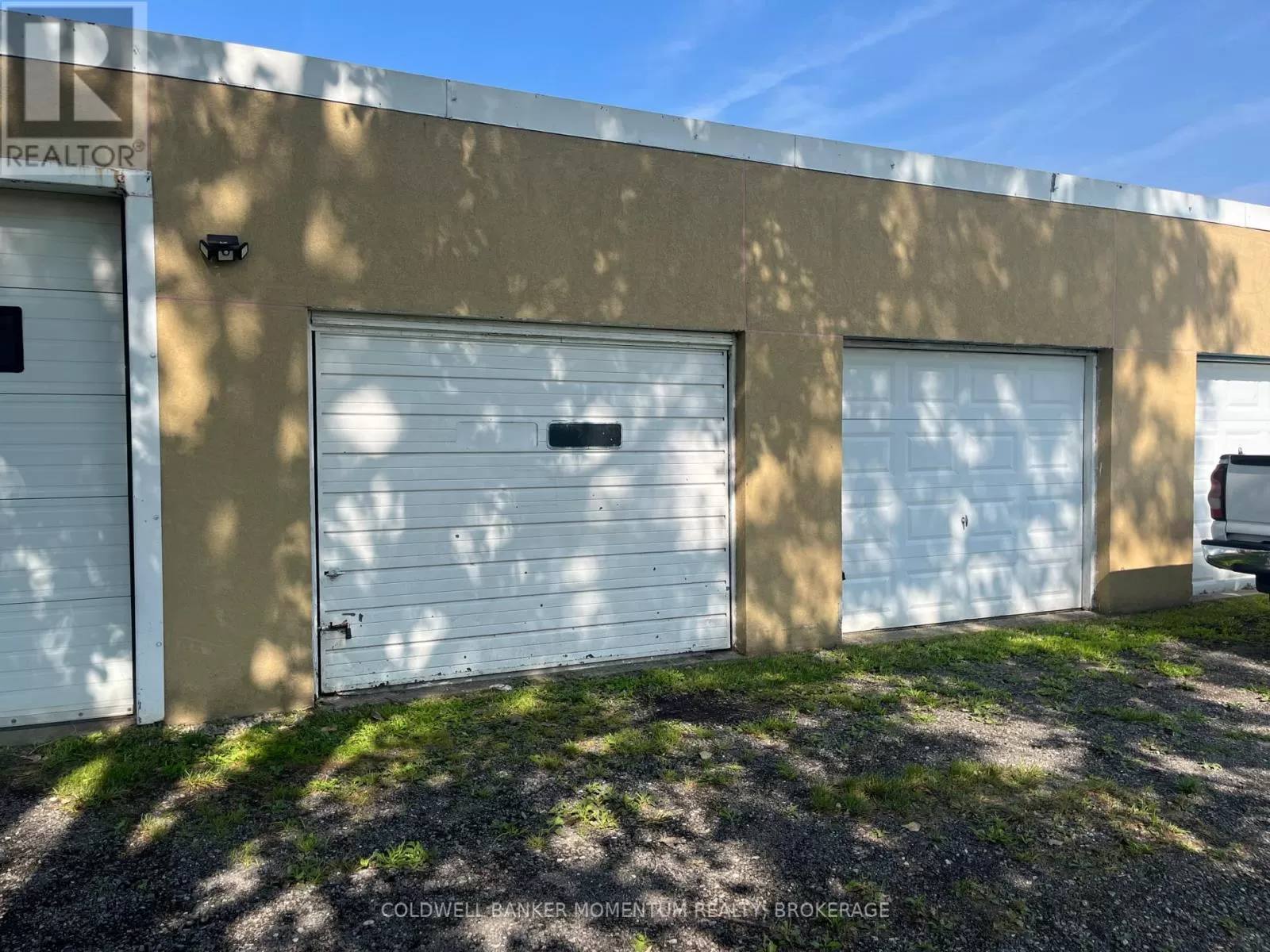 Multi-Tenant Industrial for rent: Unit #3 - 509-511 Webber Road, Welland, Ontario L3B 5N8