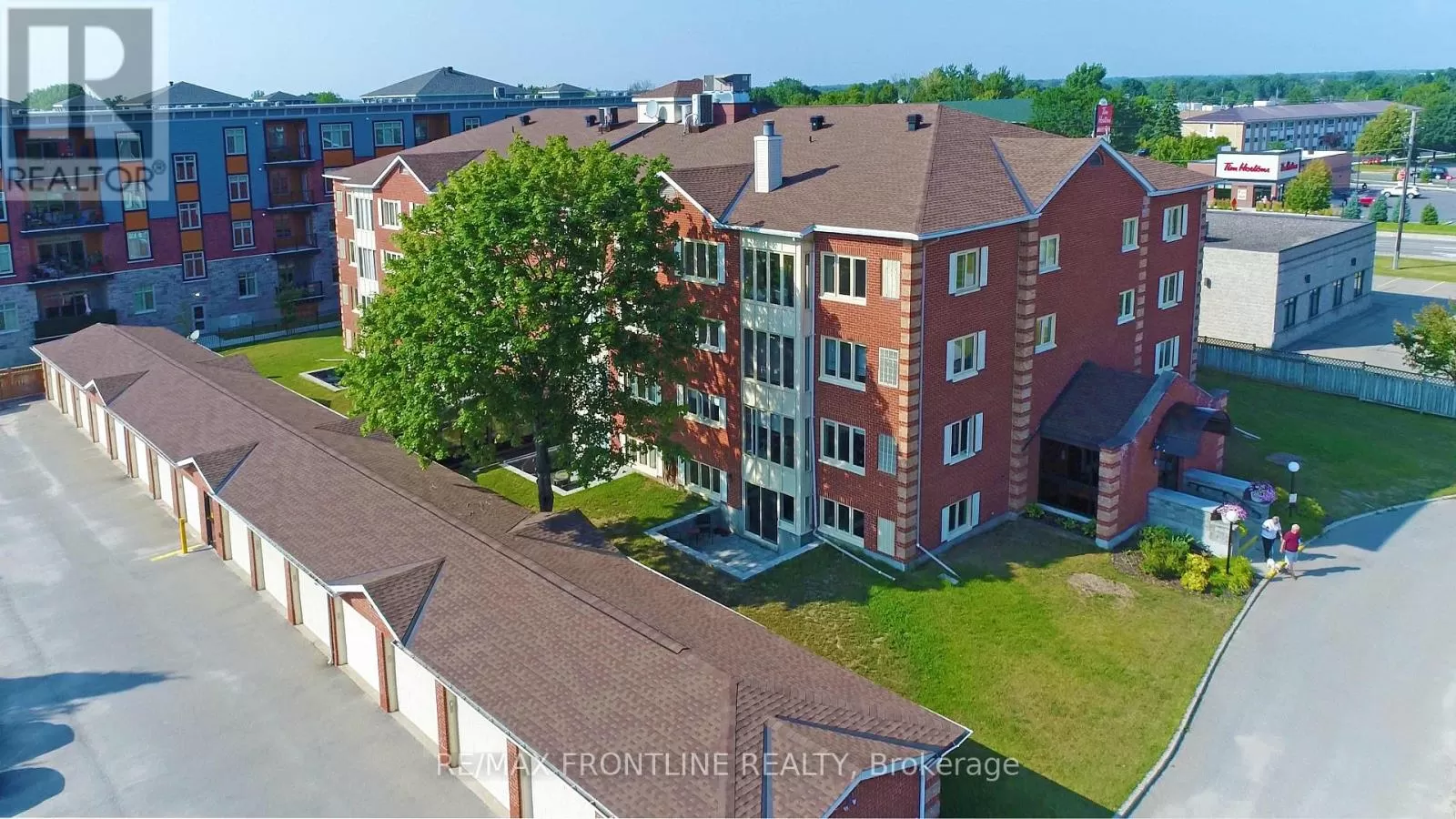Apartment for rent: Unit #302 - 10 Armstrong Drive, Smiths Falls, Ontario K7A 5H8