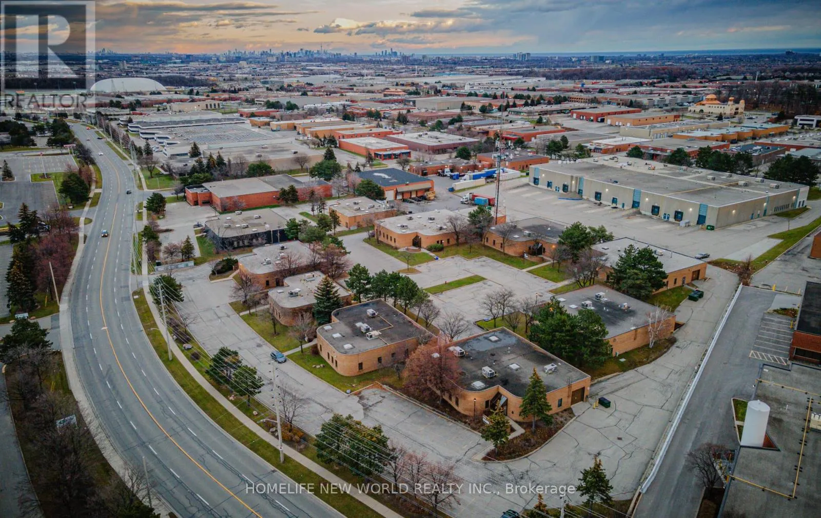 Unit 6 - 232 Britannia Road E, Mississauga, Ontario L4Z 1S6