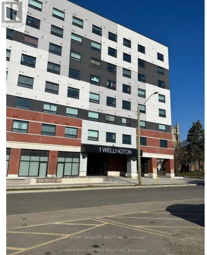 Apartment for rent: Unit 811 - 1 Wellington St. Street, Brantford, Ontario N3T 2L3