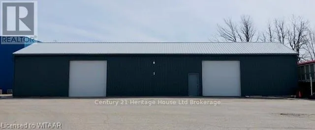 Multi-Tenant Industrial for rent: Unit #b - 240 Universal Road, Woodstock, Ontario N4S 7W3