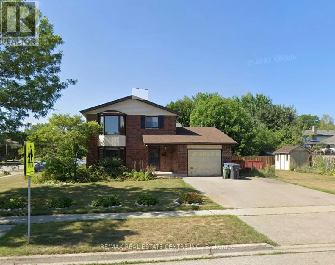 House for rent: Unit B - 55 Youngman Drive, Guelph, Ontario N1G 4K9