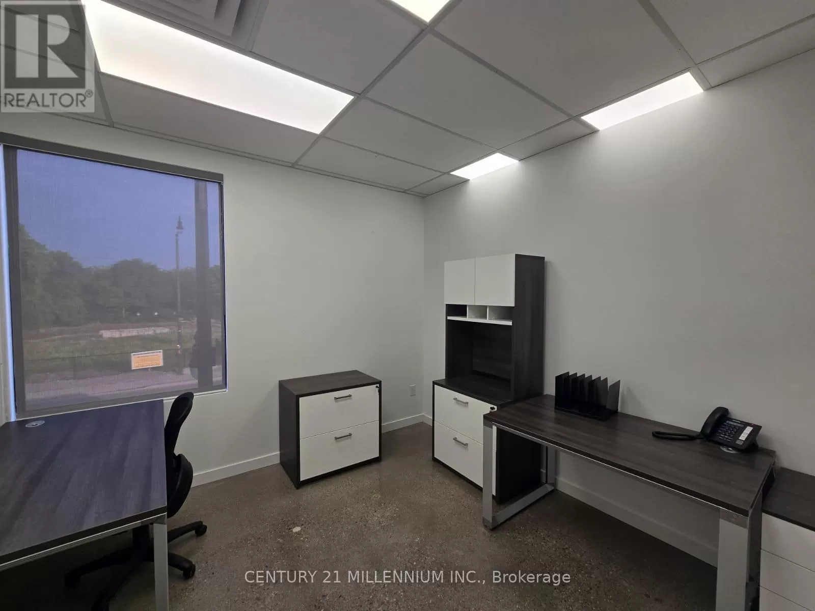 Offices for rent: Unit C - 181 Queen Street E, Brampton, Ontario L6W 2B3