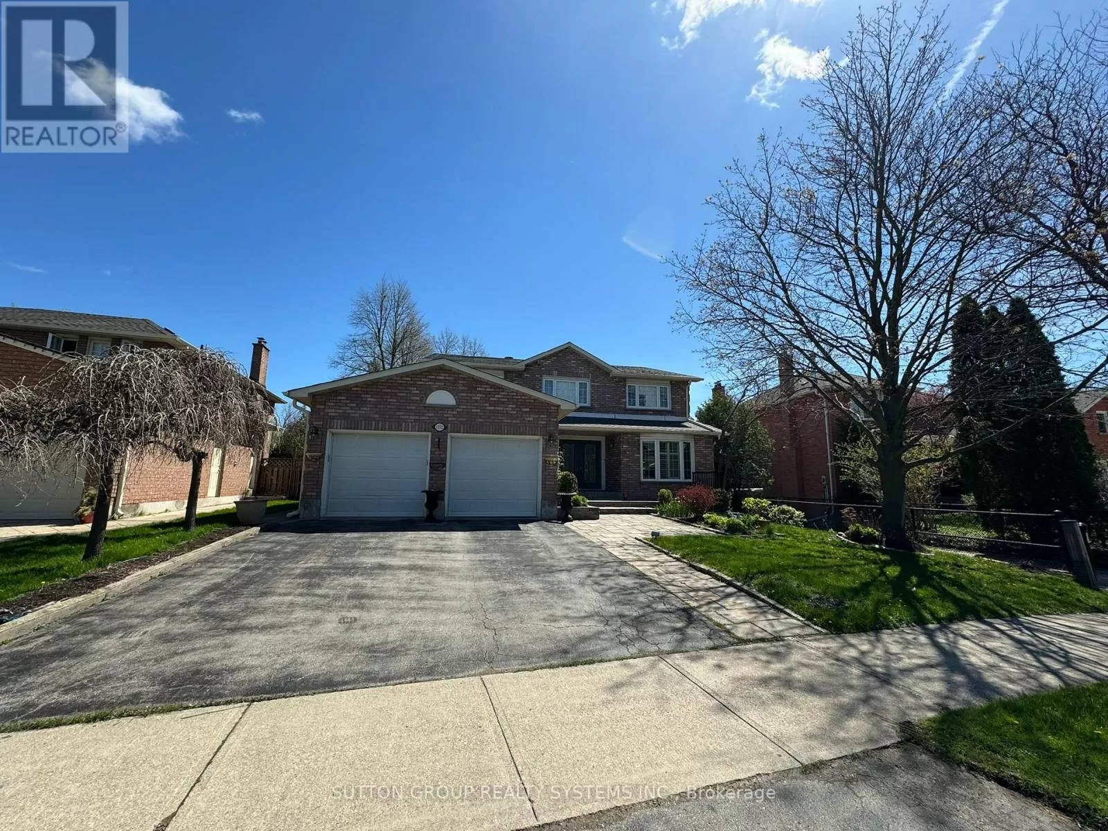 House for rent: Upper - 1232 Bonnybank Court, Oakville, Ontario L6M 1V7