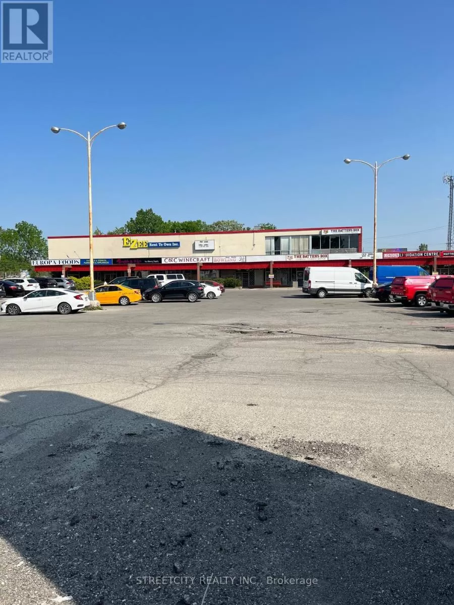 Upper - 1472 Dundas Street E, London East, Ontario N5W 3B9