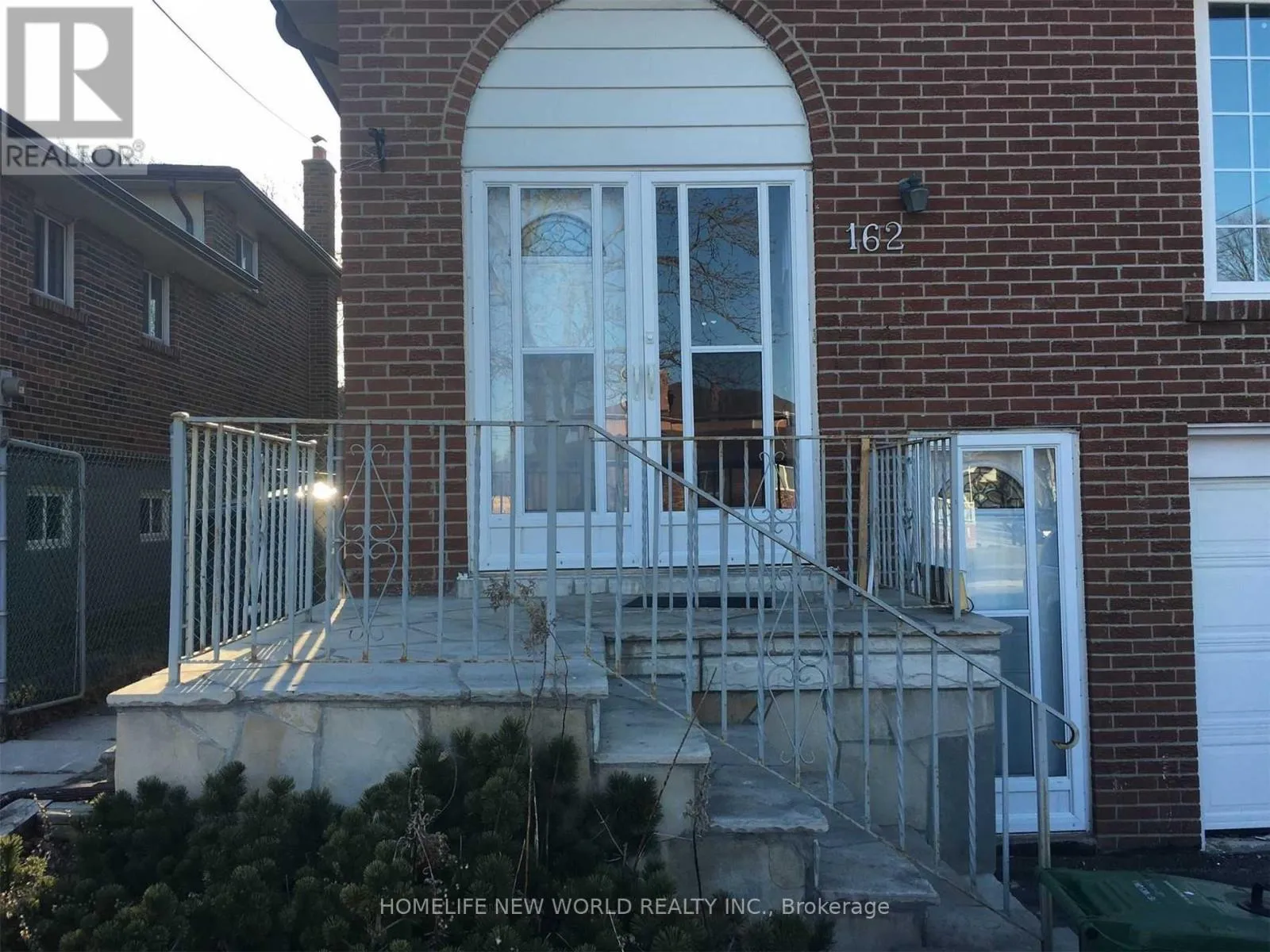 House for rent: Upper - 162 Edmonton Drive, Toronto, Ontario M2J 3X1