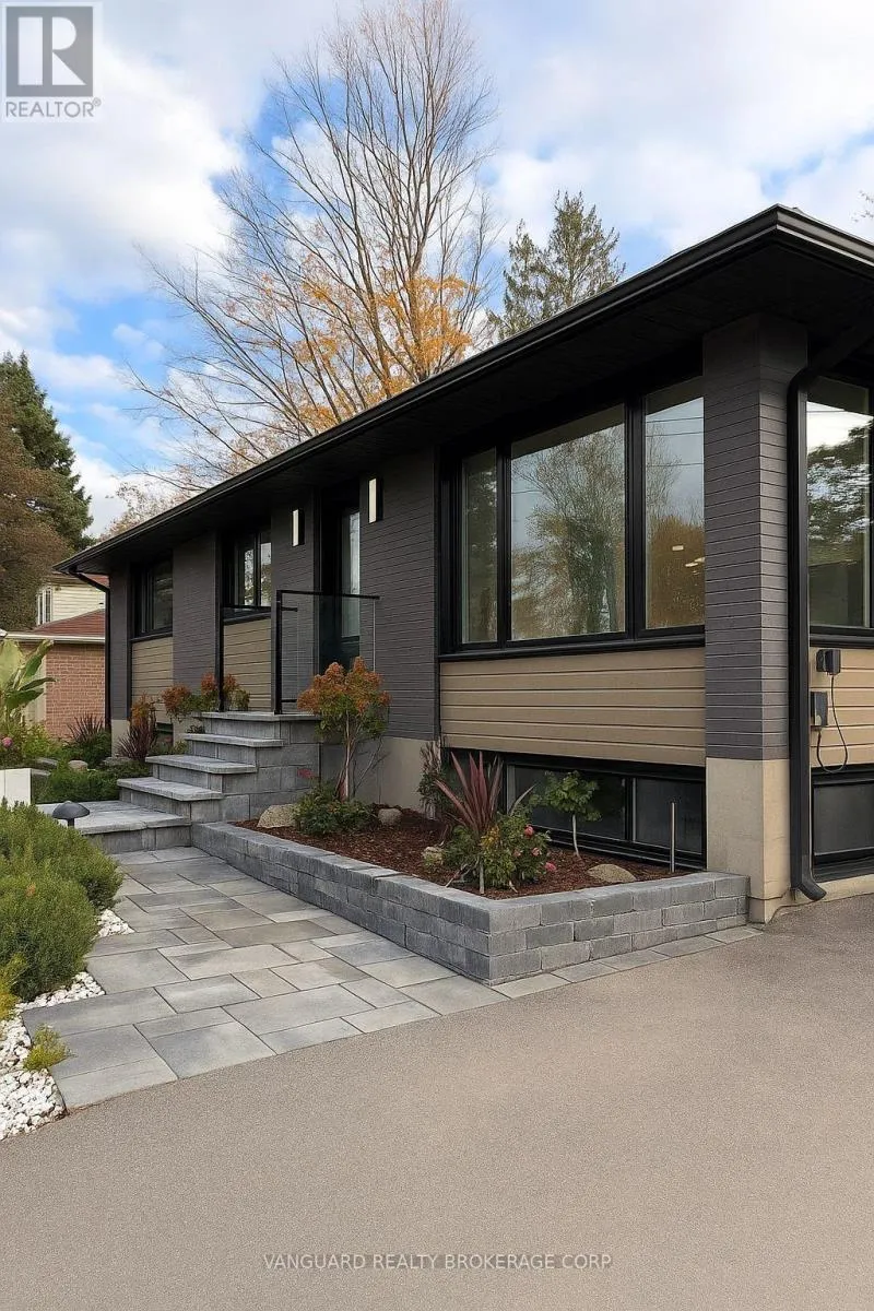 House for rent: Upper - 29 Baldwin Lane, Barrie, Ontario L4N 2W2