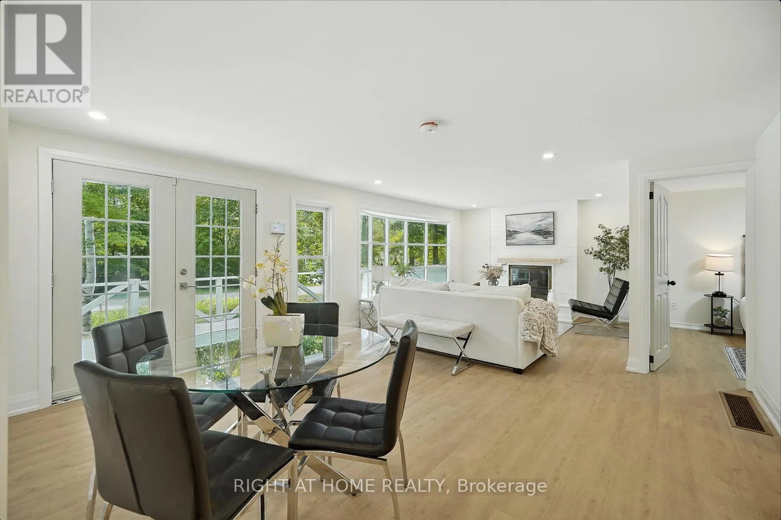 House for rent: Upper - 29 Nida Drive, Tiny, Ontario L9M 0B3