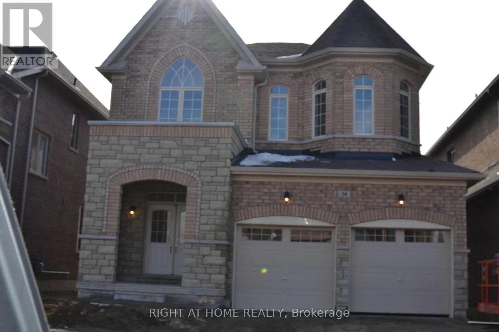 House for rent: Upper - 30 Alistair Crescent, Vaughan, Ontario L4K 4B4