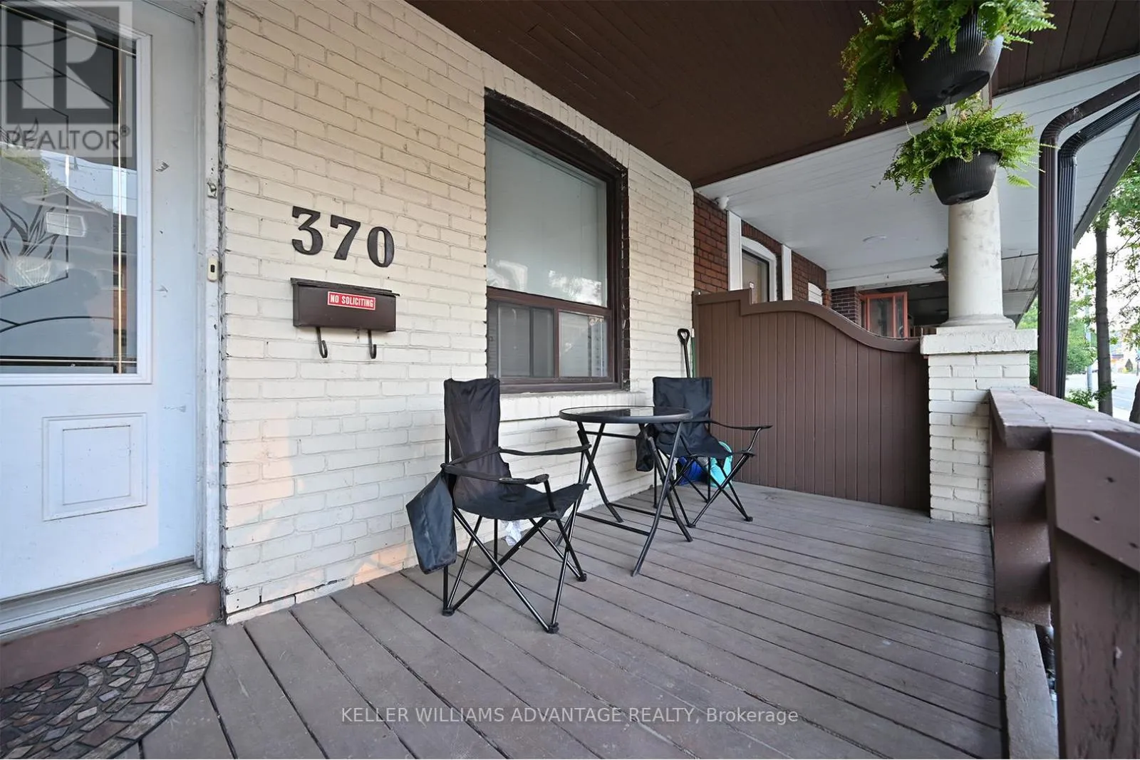 House for rent: Upper - 370 Woodbine Avenue, Toronto, Ontario M4L 3P6