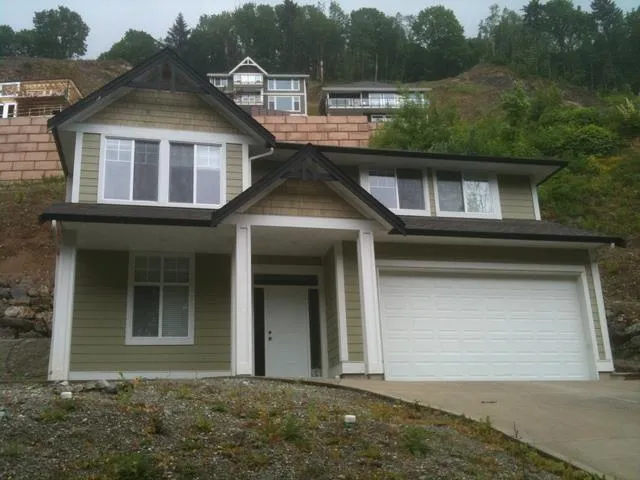 House for rent: Upper 43584 Old Orchard Road|chilliwack Mountain, Chilliwack, British Columbia V2R 4A5