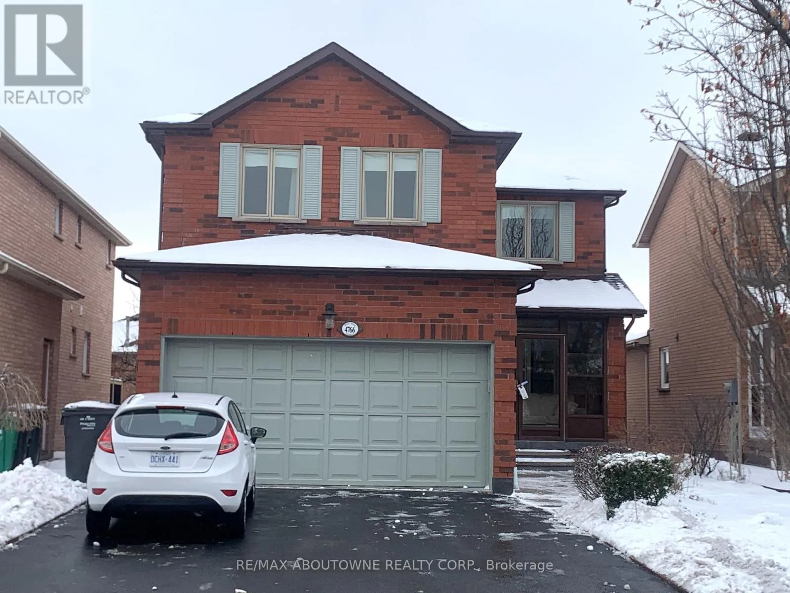 House for rent: (upper) - 4766 Wild Rose Street, Mississauga, Ontario L5M 5M6