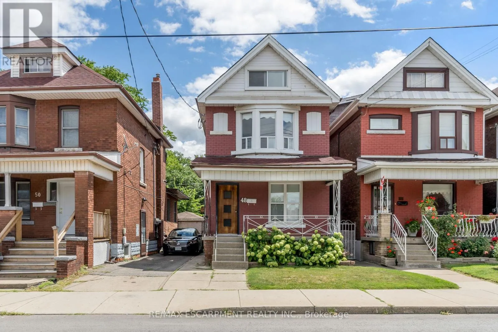 House for rent: Upper - 48 Sherman Avenue N, Hamilton, Ontario L8L 6L8