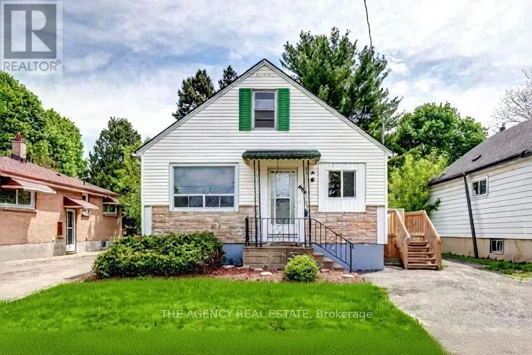 House for rent: Upper - 489 Salisbury Street, London East, Ontario N5Y 3B4