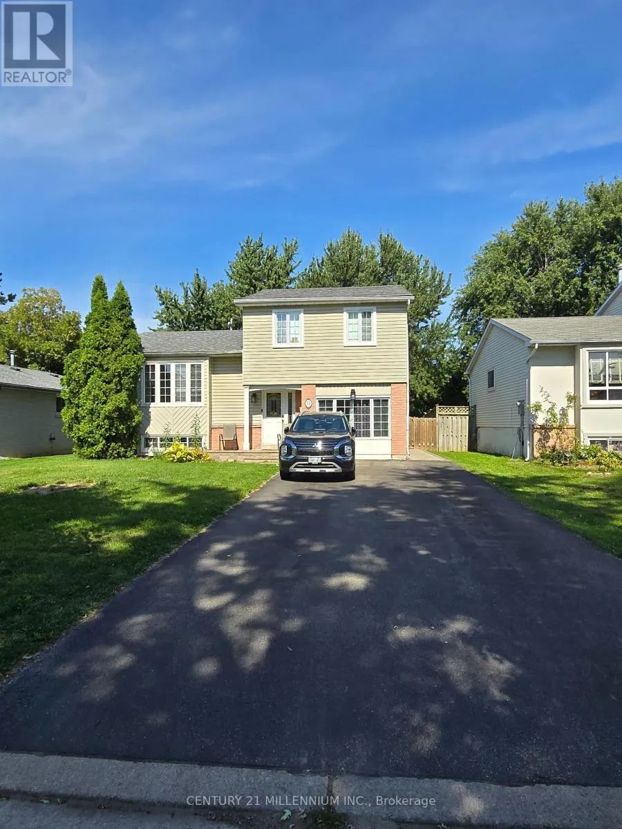 House for rent: Upper - 51 Mancroft Crescent, Brampton, Ontario L6S 2V2