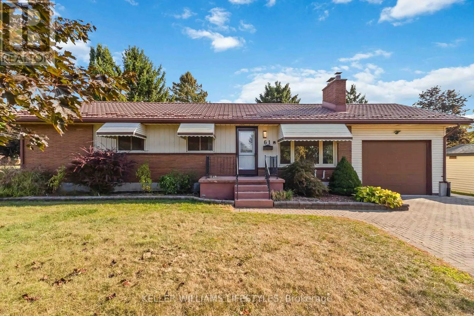 House for rent: Upper - 61 Delaware Street S, Middlesex Centre, Ontario N0L 1R0