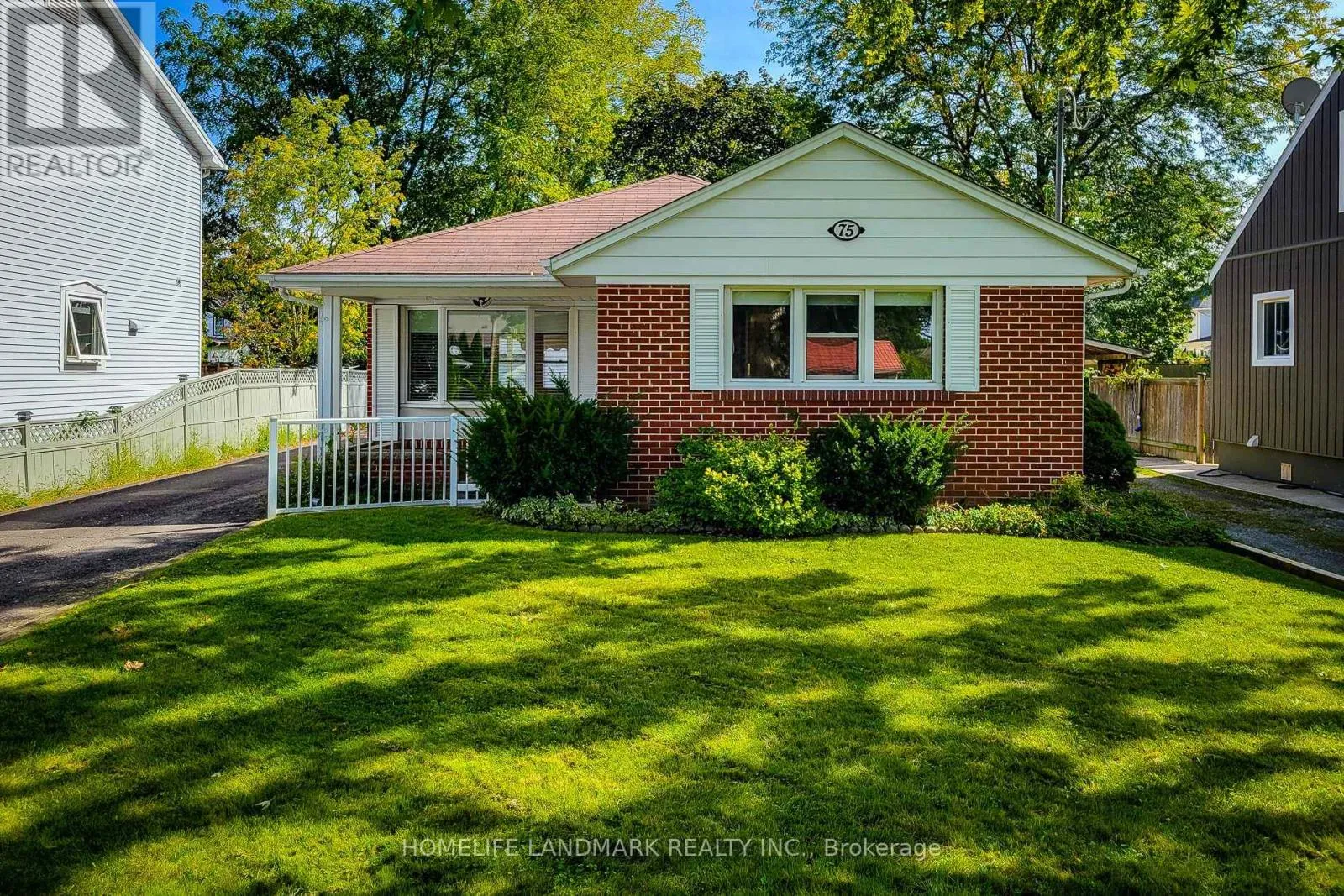 House for rent: Upper - 75 Bayview Drive, St. Catharines, Ontario L2N 4Y7