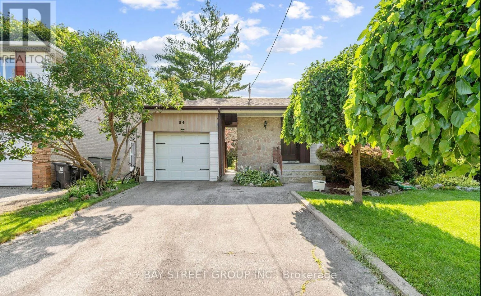 House for rent: Upper - 84 Shaughnessy Boulevard, Toronto, Ontario M2J 1J4