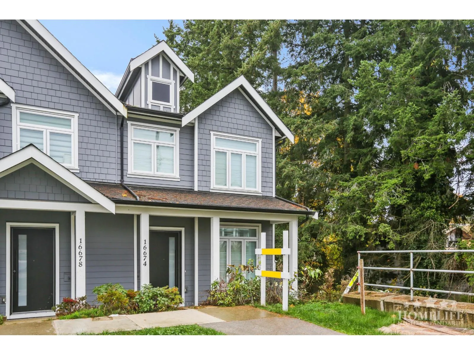 House for rent: Upper House 16674 16 Avenue, Surrey, British Columbia V3Z 9M4