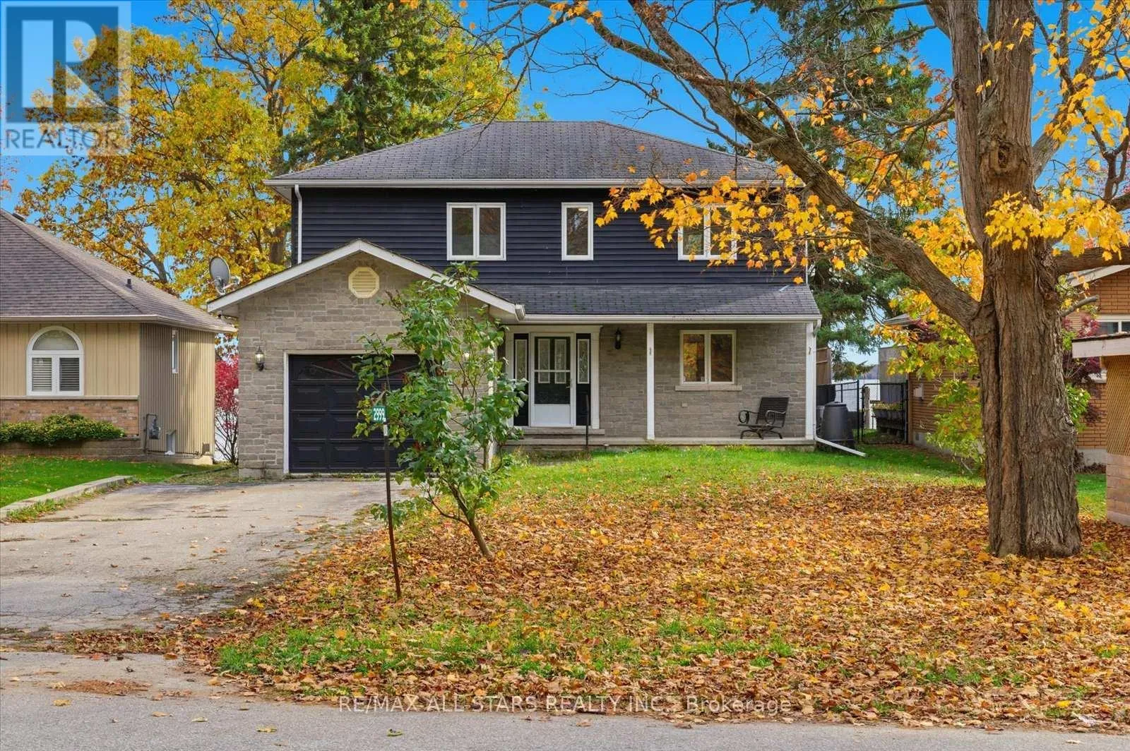 House for rent: Upper Level - 2999 Lakeside Drive, Severn, Ontario L3V 6H3