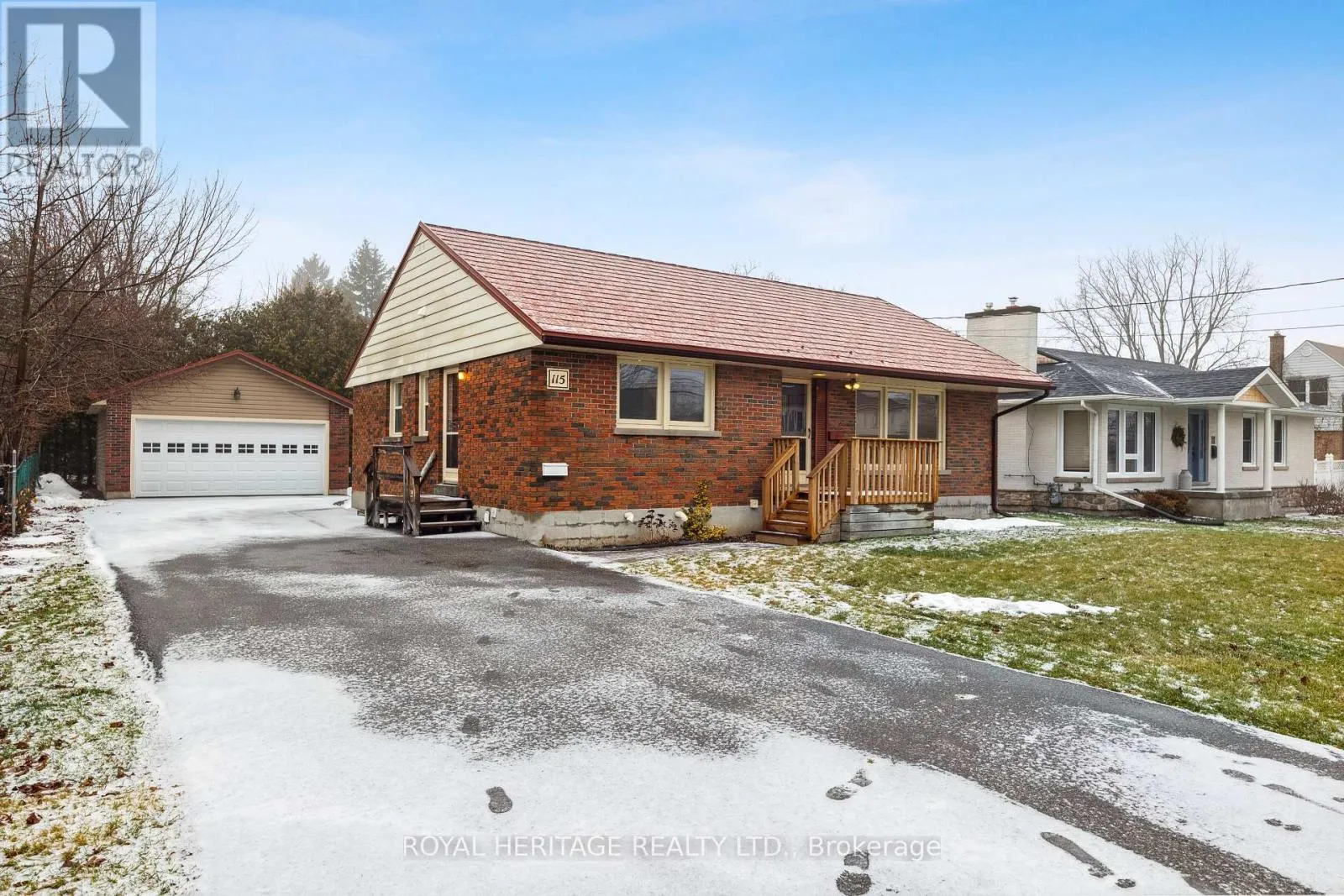 House for rent: Upper Level/main Floor - 115 Albert Street N, Kawartha Lakes, Ontario K9V 4K6