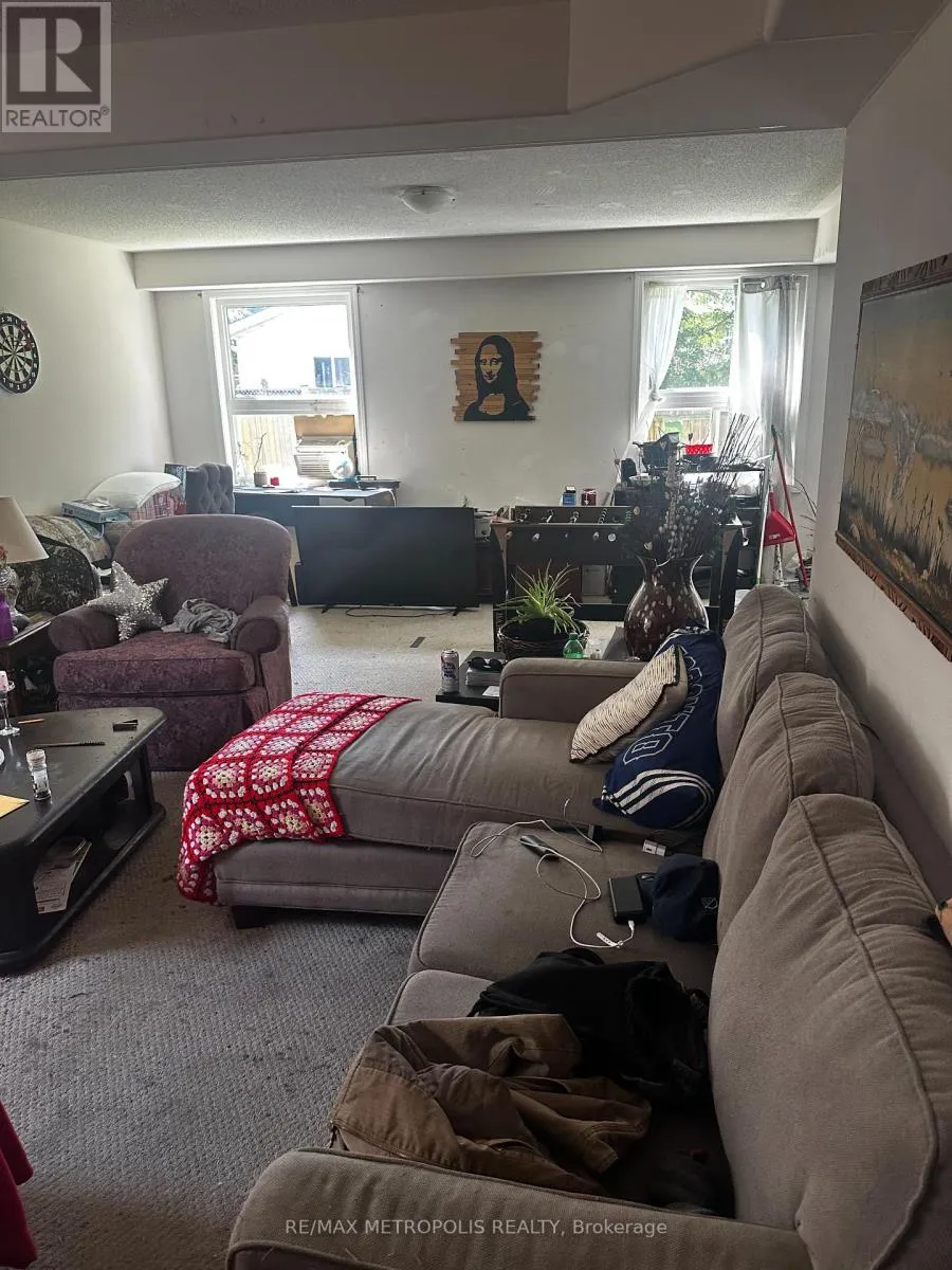 House for rent: Upper Room1 - 73 Summer Lane, Selwyn, Ontario K9L 0G4