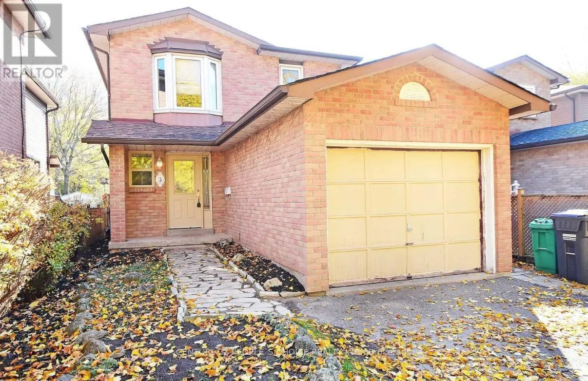 House for rent: Upper Unit - 3 Blossom Avenue, Brampton, Ontario L6X 2W2