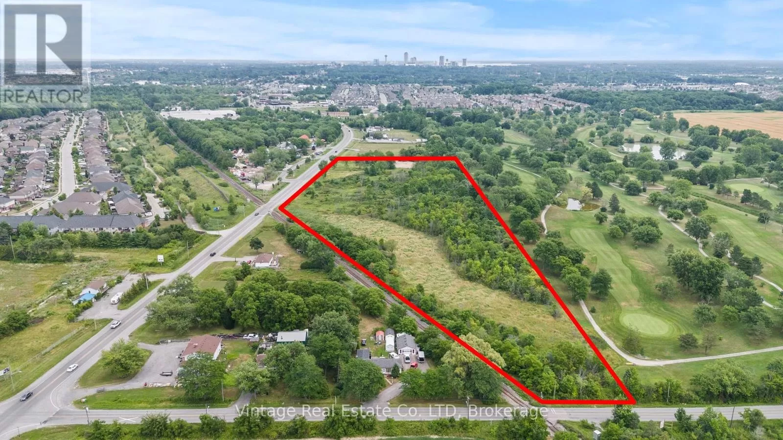 V/l Lundys Lane, Niagara Falls, Ontario L2H 0M1