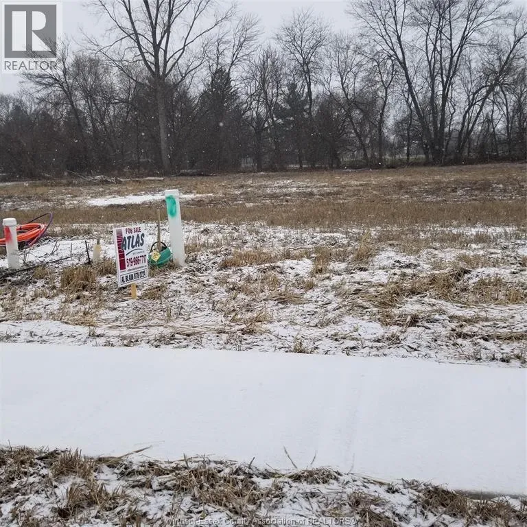 No Building for rent: V/l Oke Drive, LaSalle, Ontario N9J 0E7