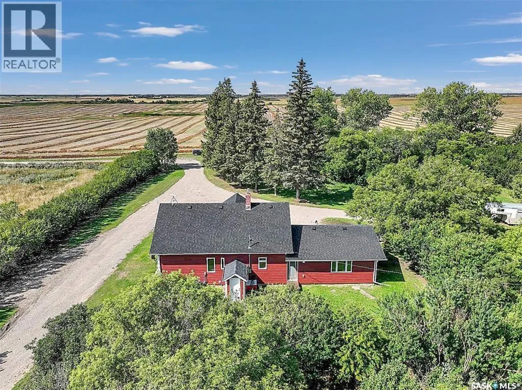 House for rent: Wapella Acreage, Martin Rm No. 122, Saskatchewan S0G 4Z0