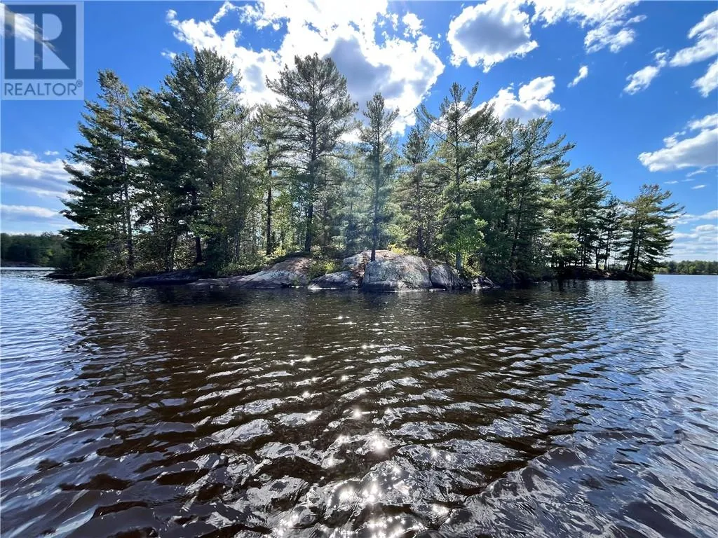 Wm3-1 Island, Lavigne, Ontario P0H 1R0