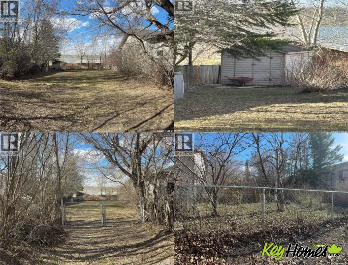 Unknown for sale: 303 Douglas AVENUE, Manitou Beach