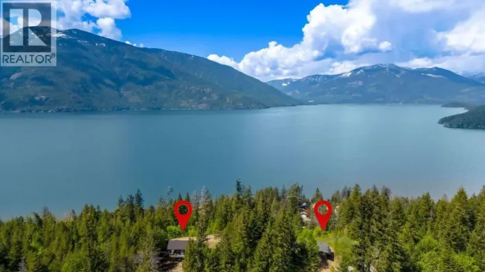 House for sale: & 14506 3A Highway Unit# 14504, Gray Creek