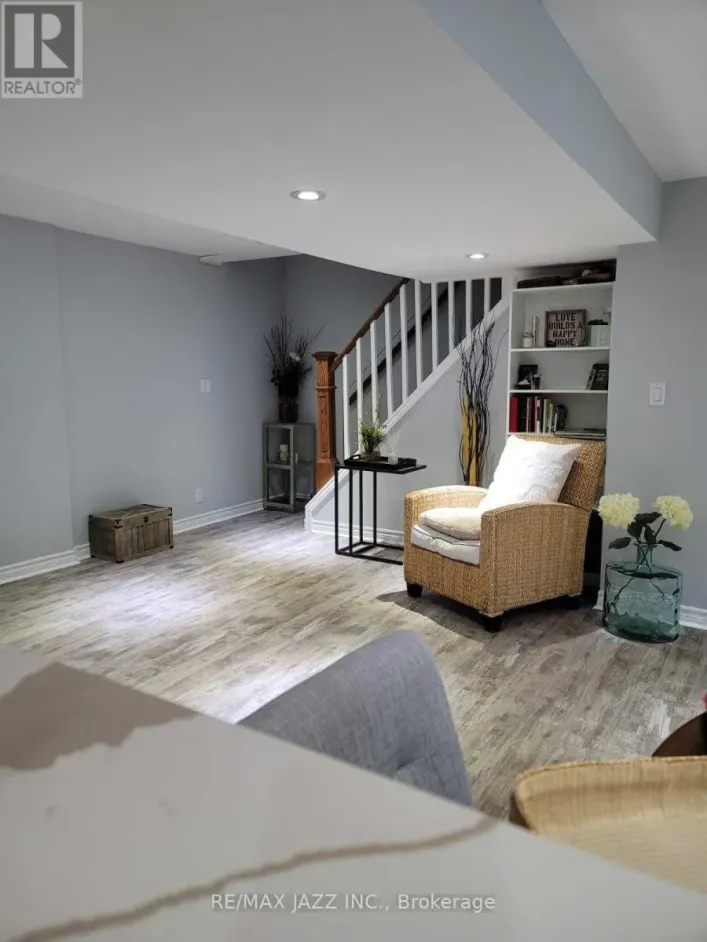 # 2 - 900 JUNIPER STREET, Oshawa