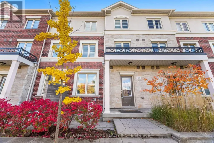 # 40 - 636 EVANS AVENUE, Toronto