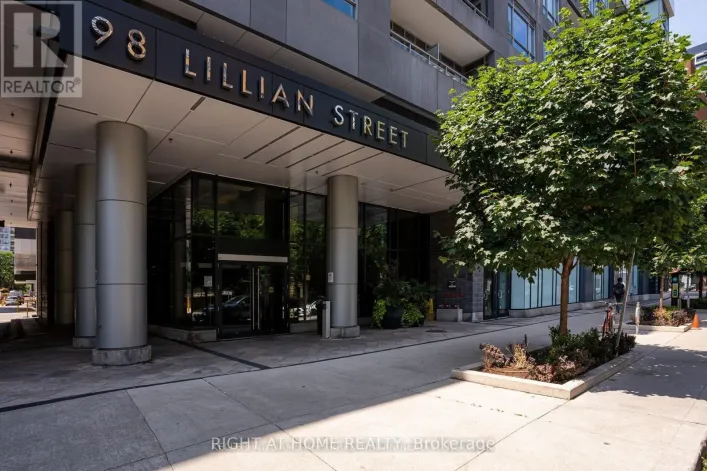 # 916 - 98 LILLIAN STREET, Toronto